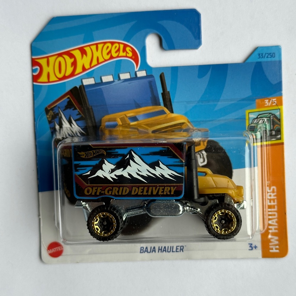 2016 Hot Wheels Mattel Hauler Truck- 33/250 - Baja Hauler